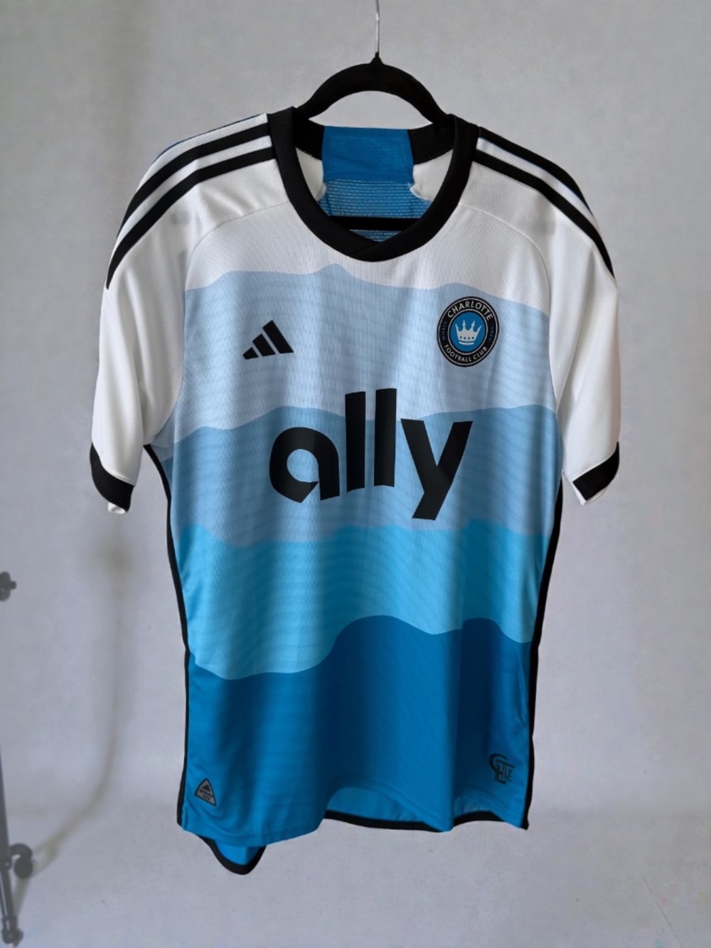 Adidas Charlotte FC 2024 Authentic Home Jersey Men’s XL HZ6175 NWT